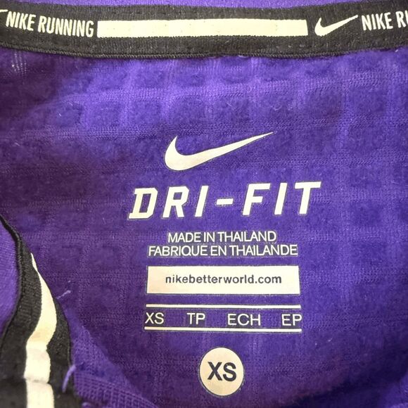 Nike Womens‎ Dri-Fit Long Sleeve Full Zip Element Shield Track Jacket Purple XS - Picture 3 of 10